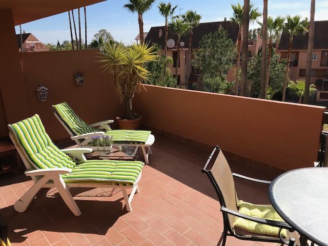 2236-Lovely Groundfloor With Pool View Casares Exteriér fotografie